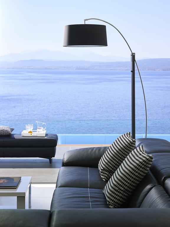 Beachfront Villa In Crete - Epavli Luxury Villa Agia Pelagia Kythira المظهر الخارجي الصورة